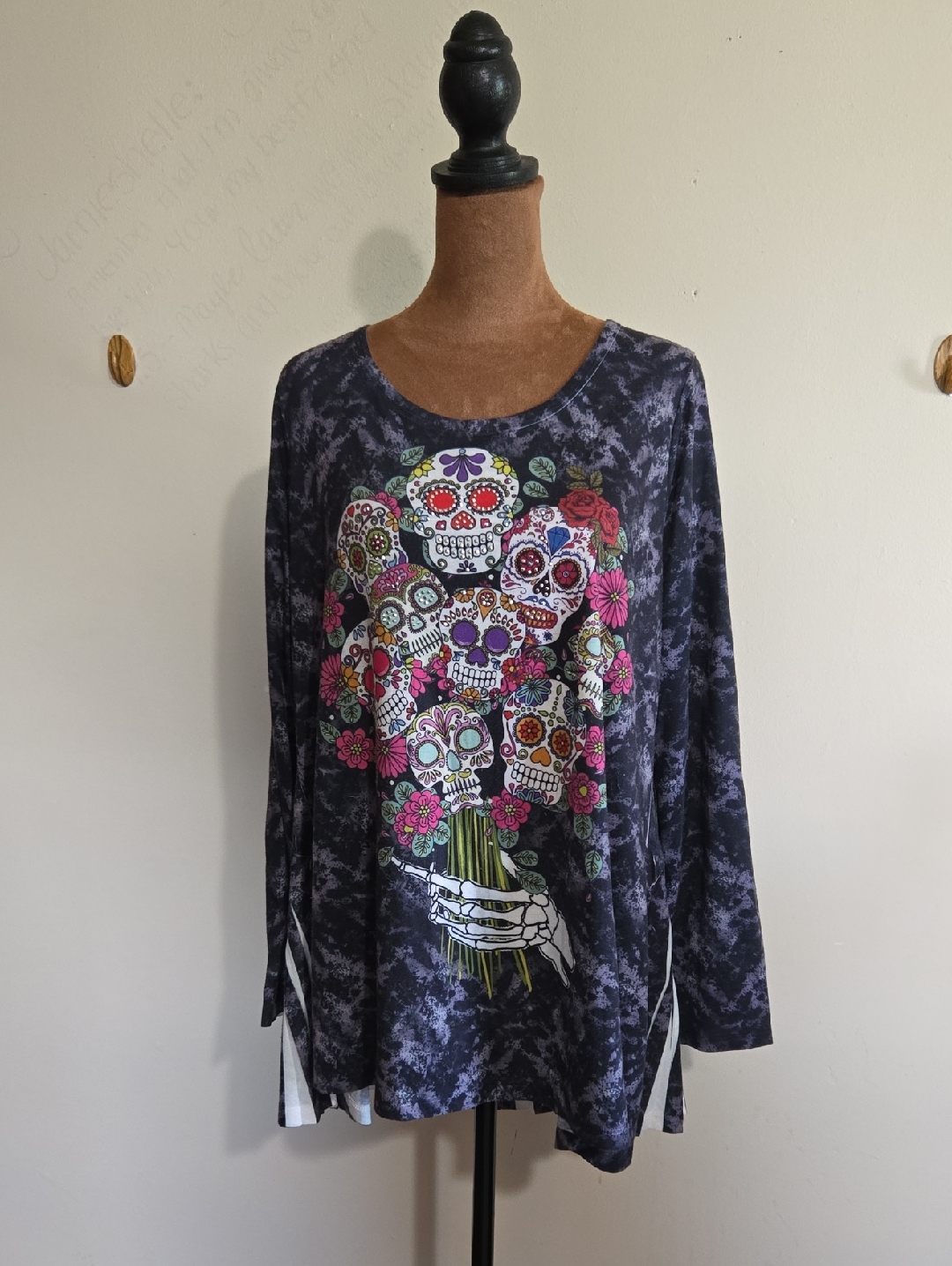 T40 One Work Dia De Los Muertos Sugar Skull Graphic Mineral Wash Twofer Style